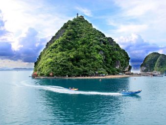Titop Island - Paradise Cruises - Destinations 